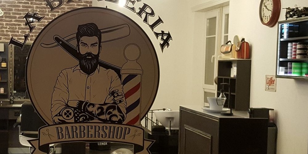 CARTA DA PARATI nel Barber Shop | Storia e Immagini