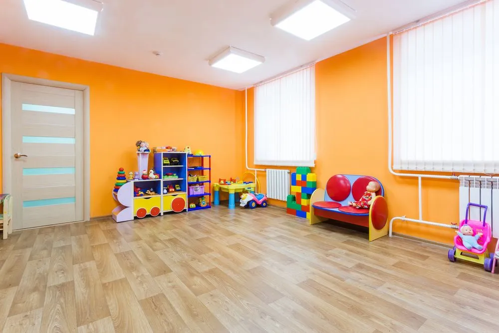 Rivestimenti per le pareti di asilo e muri camerette bimbi cameretta arancione colore pareti