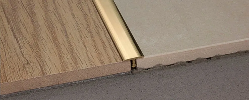 GIUNTO T399 | Giunto dilatazione ottone per pavimenti profili di raccordo per pavimenti pofili laminato  - Nanni Giancarlo