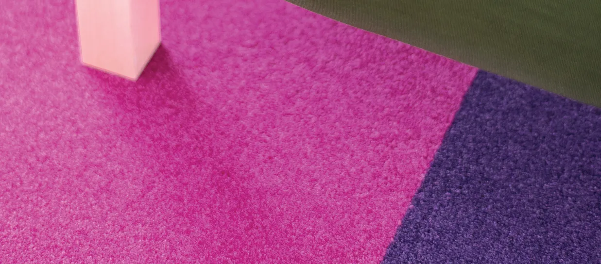 BOLERO-PST | Moquette in piastrella autoposante 50 x 50 cm.