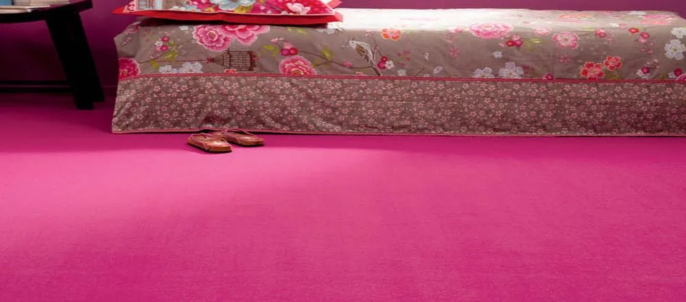 MOQUETTE L-GREEN |  Lavorazione velluto in vari colori