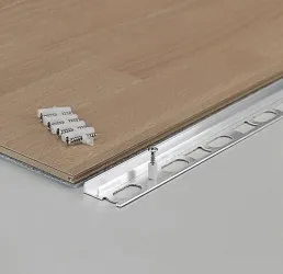 BASE P.200 | Profilo per pavimenti da 7 a 15 mm.
